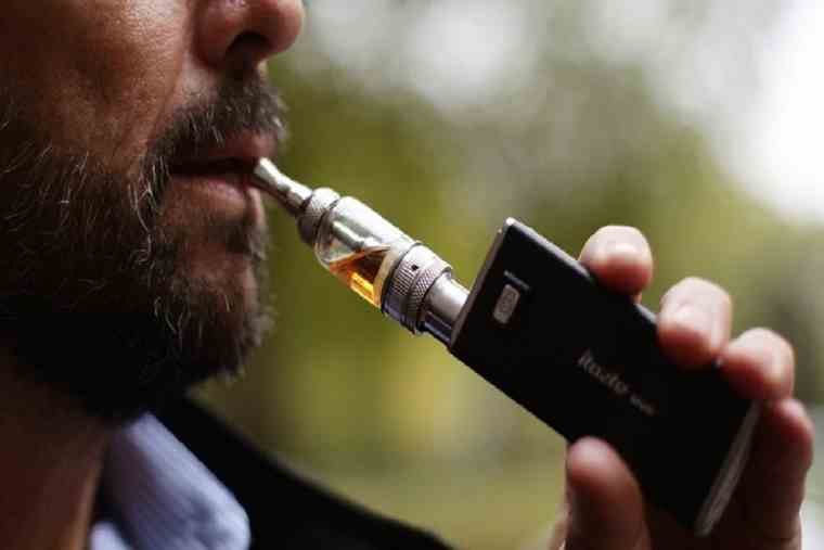 Οι ΗΠΑ αποφάσισαν να επιβάλουν αυστηρούς περιορισμούς στην πώληση των ηλεκτρονικών τσιγάρων