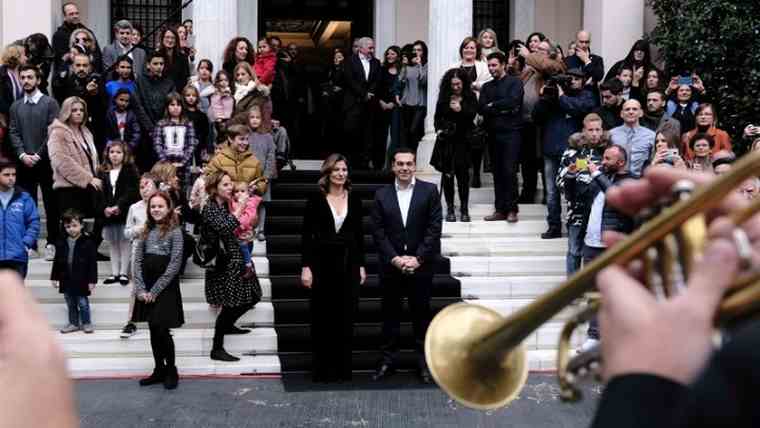 Το πρωτοχρονιάτικο μήνυμα του Αλ. Τσίπρα: Το 2019 θα είναι η χρονιά της αναγέννησης της πατρίδας μας