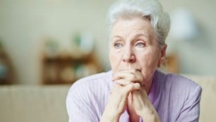 Οι μεγαλύτερες σε ηλικία γυναίκες που δεν έχουν εργαστεί ποτέ έχουν χειρότερη μνήμη