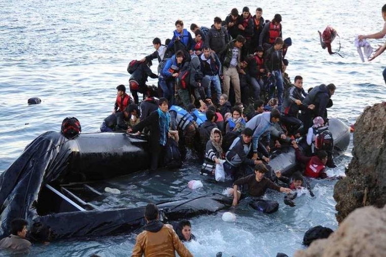 Τουλάχιστον 116 μετανάστες και πρόσφυγες περισυνελέγησαν από το Λιμενικό, σε τρία διαφορετικά περιστατικά