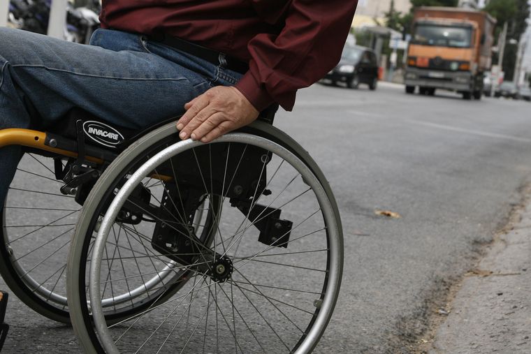 Μαθητές ζητούν τη θέσπιση νόμου που θα εξασφαλίζει την προσβασιμότητα των ΑμεΑ σε όλους τους χώρους