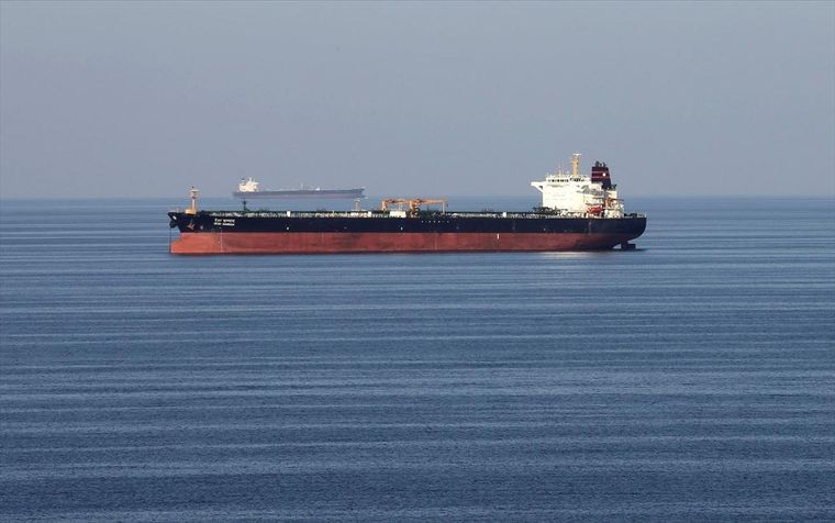 Σύσταση προς τα ελληνικά πλοία να αποφεύγουν τα ιρανικά ύδατα