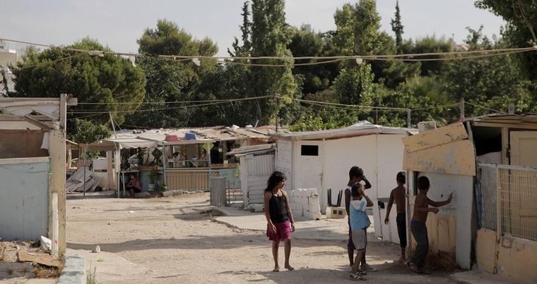 Το 80% των Ρομά στην Ευρώπη και το 96% στην Ελλάδα ζει σε κίνδυνο φτώχειας