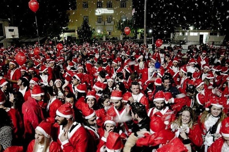 Χανιά: Πραγματοποιήθηκε στην πόλη το «Santa Run Chania 2022»