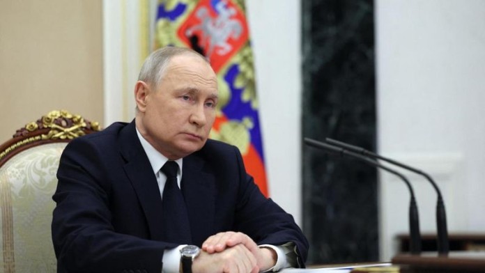 Ο Πούτιν παραδέχθηκε οτι οι κυρώσεις 