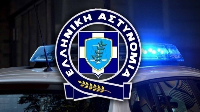 Νέα Σμύρνη: Ημίγυμνος 17χρονος φώναζε σε έξαλλη κατάσταση «τους σκότωσα όλους»