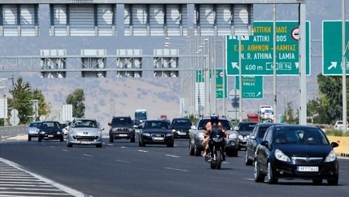 Αποκαταστάθηκε η κυκλοφορία στις εξόδους της Αττικής Οδού προς Θριάσιο και Μάνδρα