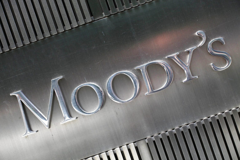 Moody’s: Υποβάθμιση των τραπεζών στις ΗΠΑ