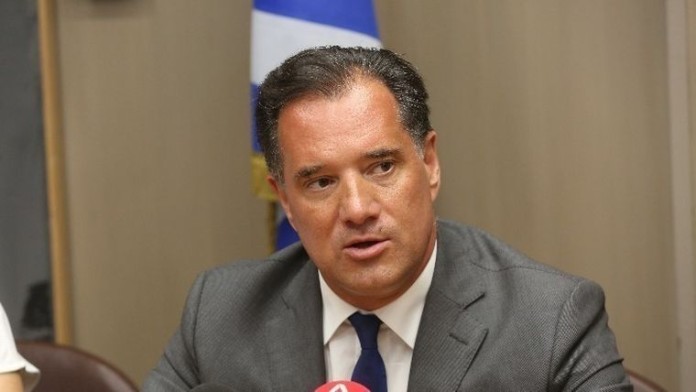 Αδ. Γεωργιάδης: Μετατρέπουμε την «μαύρη» εργασία σε νόμιμη