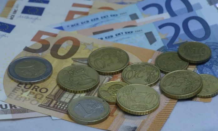 Το ευρώ σημείωσε άνοδο σήμερα στις ασιατικές αγορές - DIMOPRASIONGR