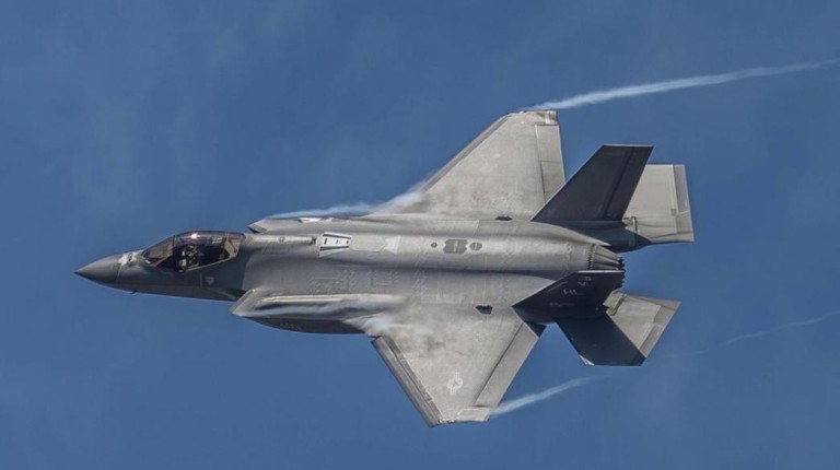 Ν. Δένδιας: Υπεγράφη η επιστολή αποδοχής για τα F-35 - DIMOPRASIONGR