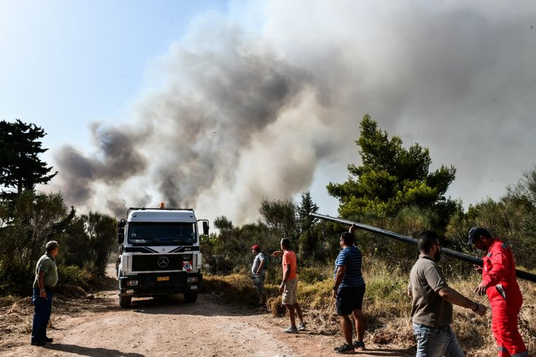 Στο πλευρό των πυρόπληκτων η COSMOTE με δωρεάν 1.500 λεπτά ομιλίας και 15GB ίντερνετ