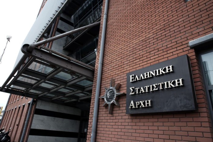 Μείωση 9,8% σημείωσε το έλλειμμα του εμπορικού ισοζυγίου τον Ιούνιο εφέτος ανακοίνωσε η ΕΛΣΤΑΤ