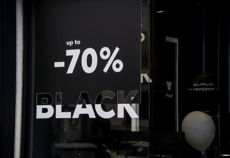 Black Friday: Ώθηση στην αγορά από το μεγαλύτερο εκπτωτικό γεγονός του Φθινοπώρου