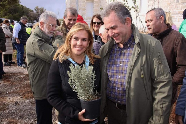  Aναδάσωση του λόφου του Αστεροσκοπείου, στην Πεντέλη